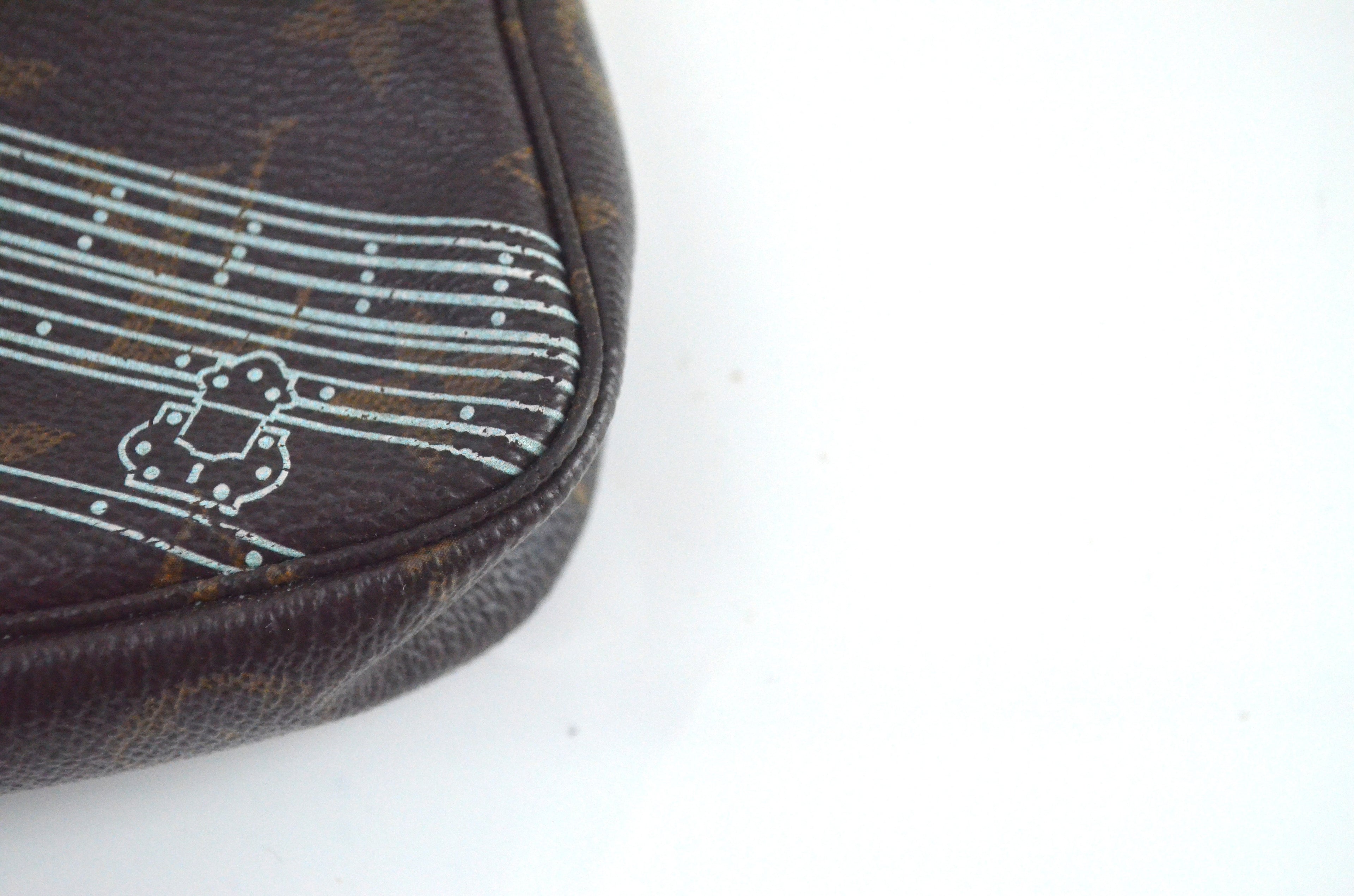 Louis Vuitton Mini Pochette Accessoires limited Edition 2014 Christmas Animation