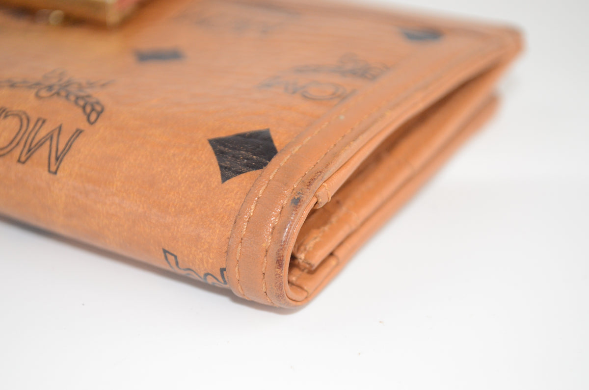 MCM Visetos Continental Wallet Cognac