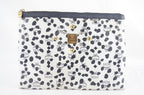 MCM Clutch aus der Loveless x MCM Collaboration