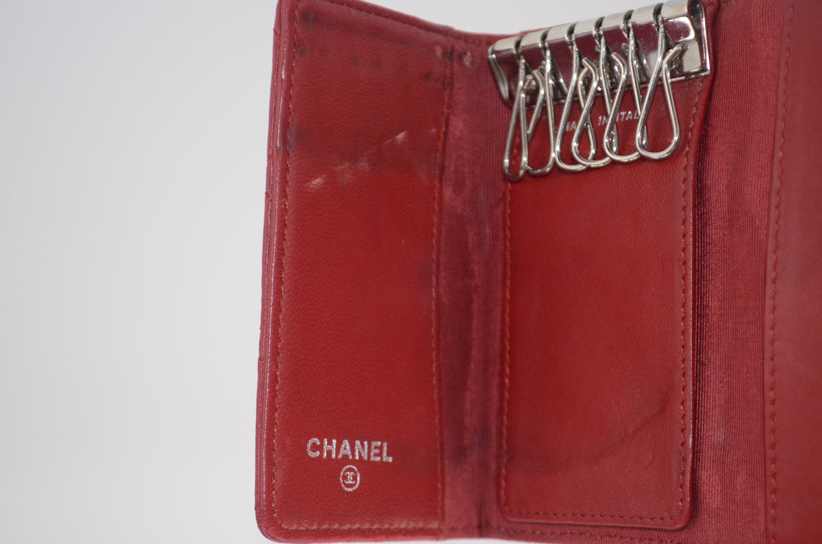 Chanel Quilted 6 Key Schlüsselmäppchen Rot