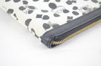 MCM Clutch aus der Loveless x MCM Collaboration