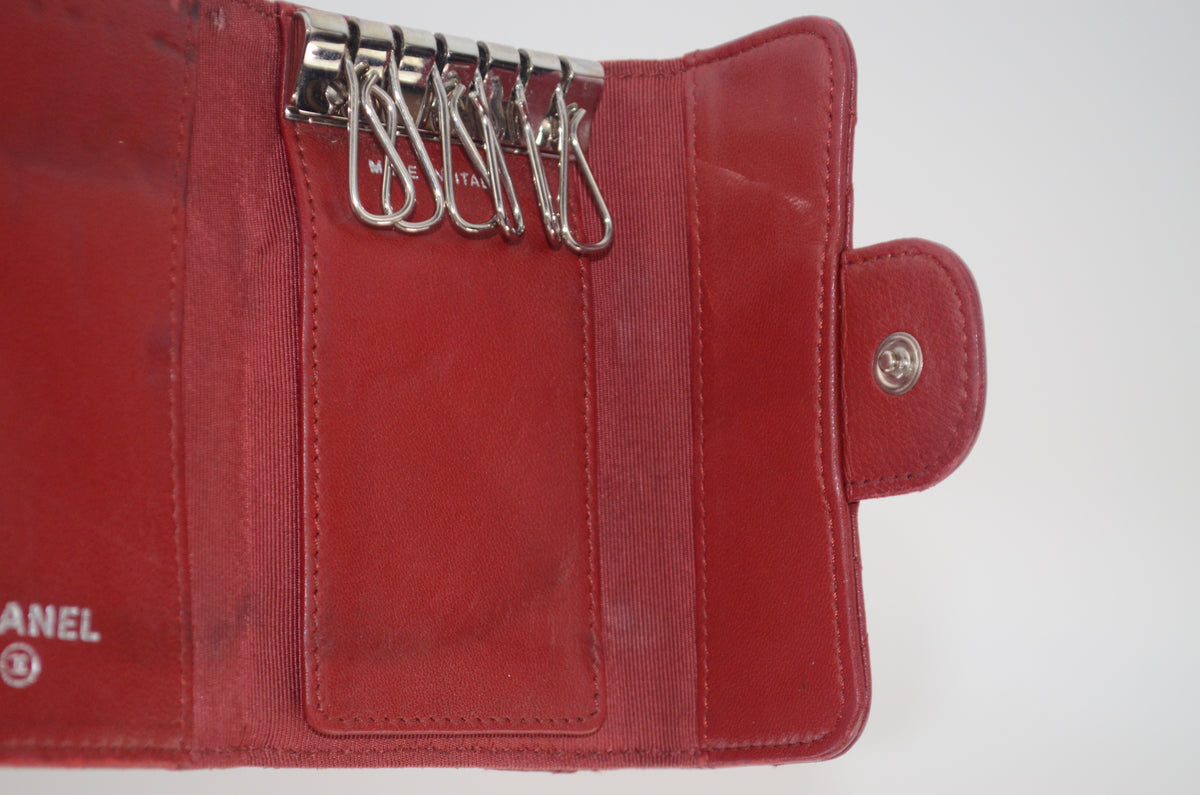 Chanel Quilted 6 Key Schlüsselmäppchen Rot