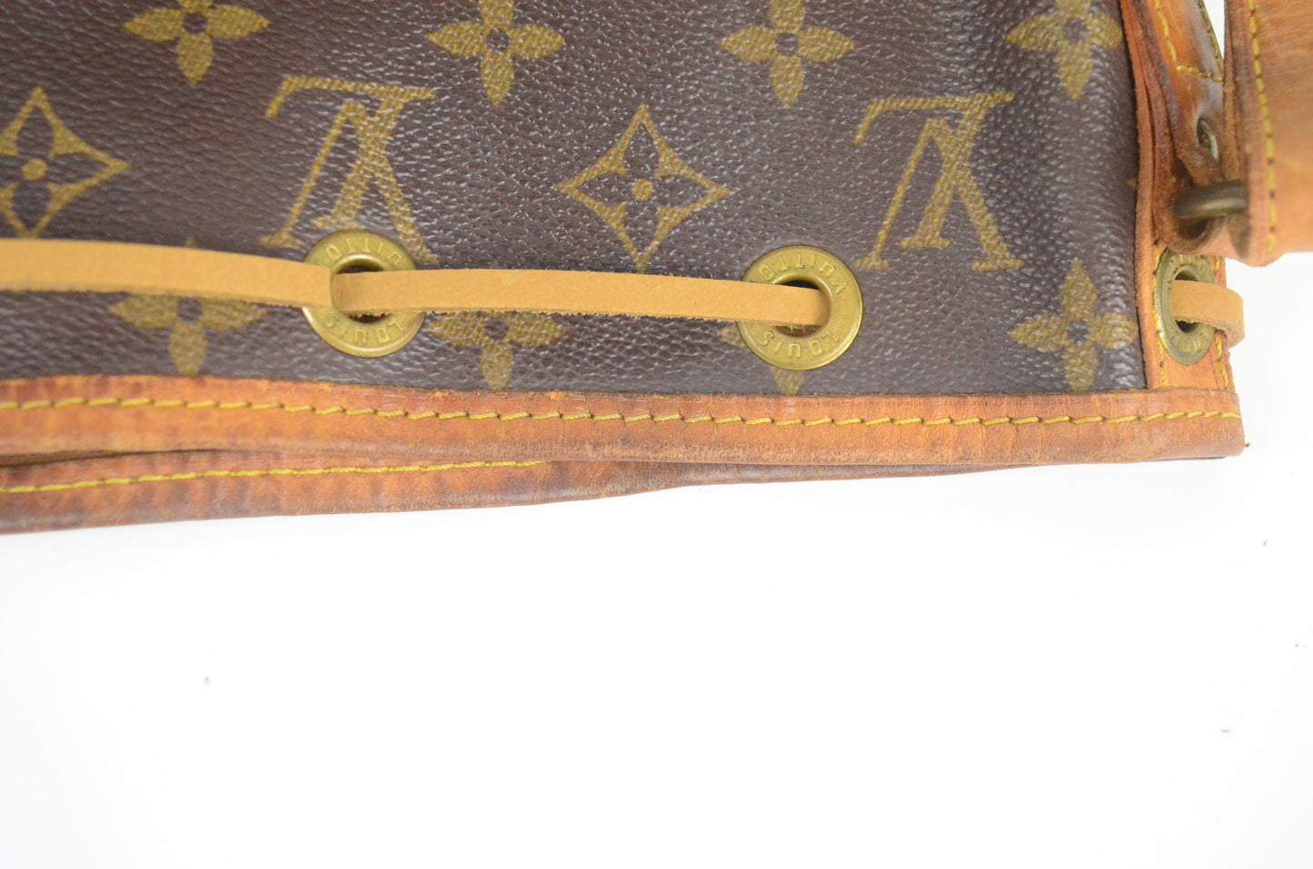 Louis Vuitton Sac Noé Petit Monogram Canvas