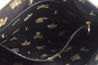 MCM Clutch aus der Loveless x MCM Collaboration