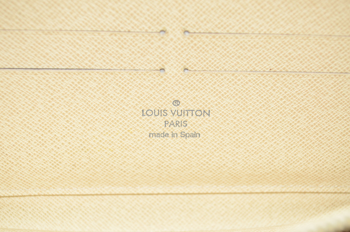 Louis Vuitton Zippy Wallet Damier Azur