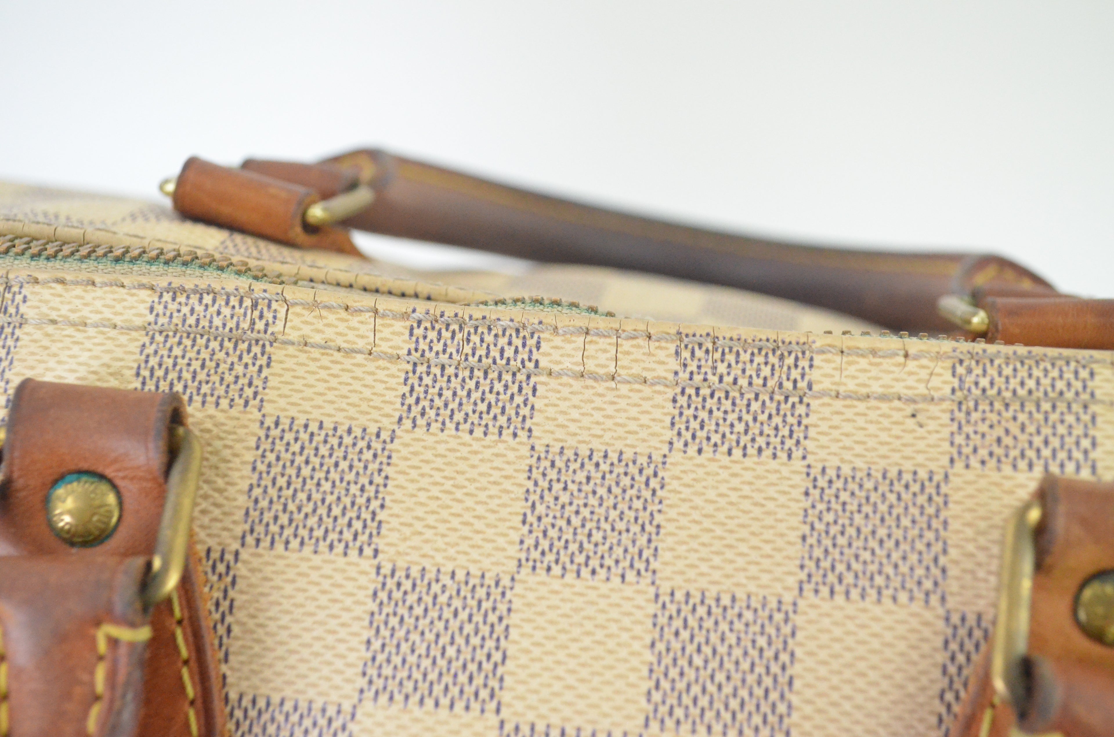 Louis Vuitton Speedy 30