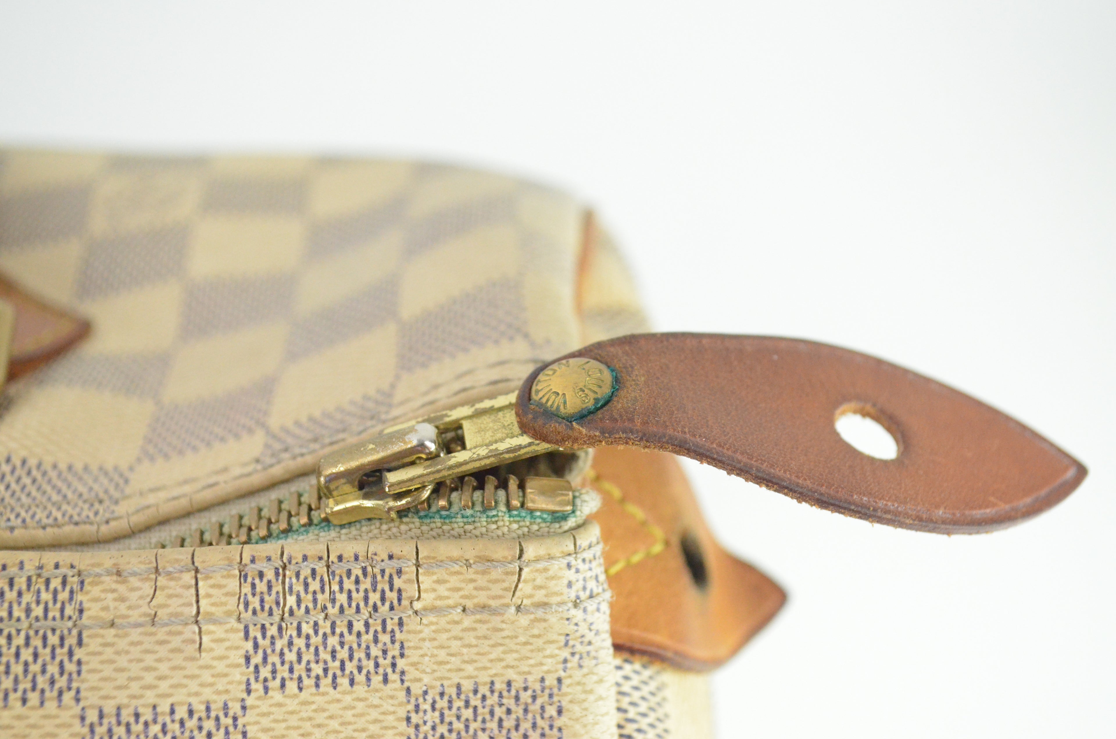 Louis Vuitton Speedy 30