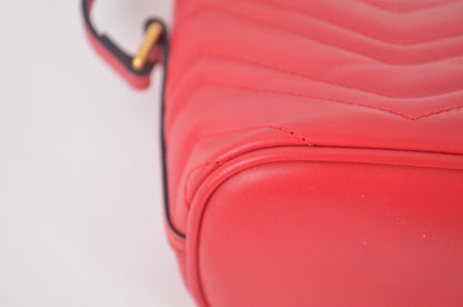 Gucci Marmont Boat Pochette