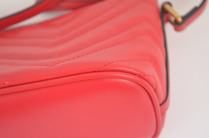 Gucci Marmont Boat Pochette