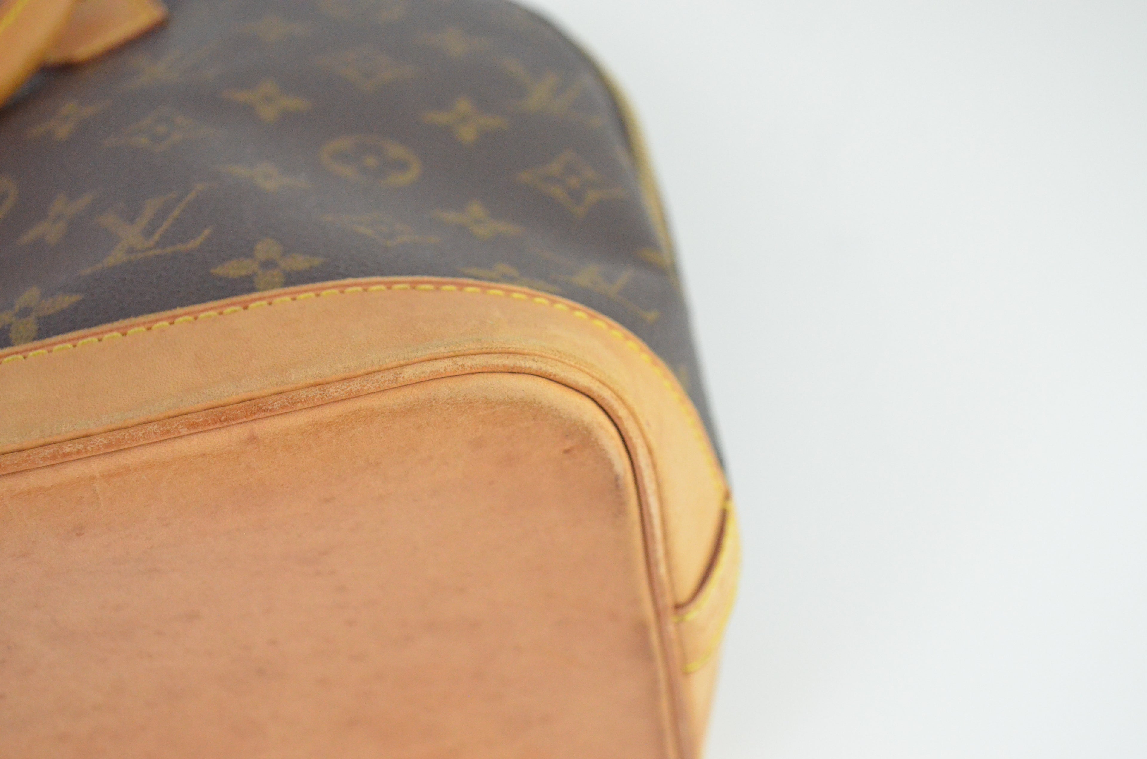 Louis Vuitton Alma