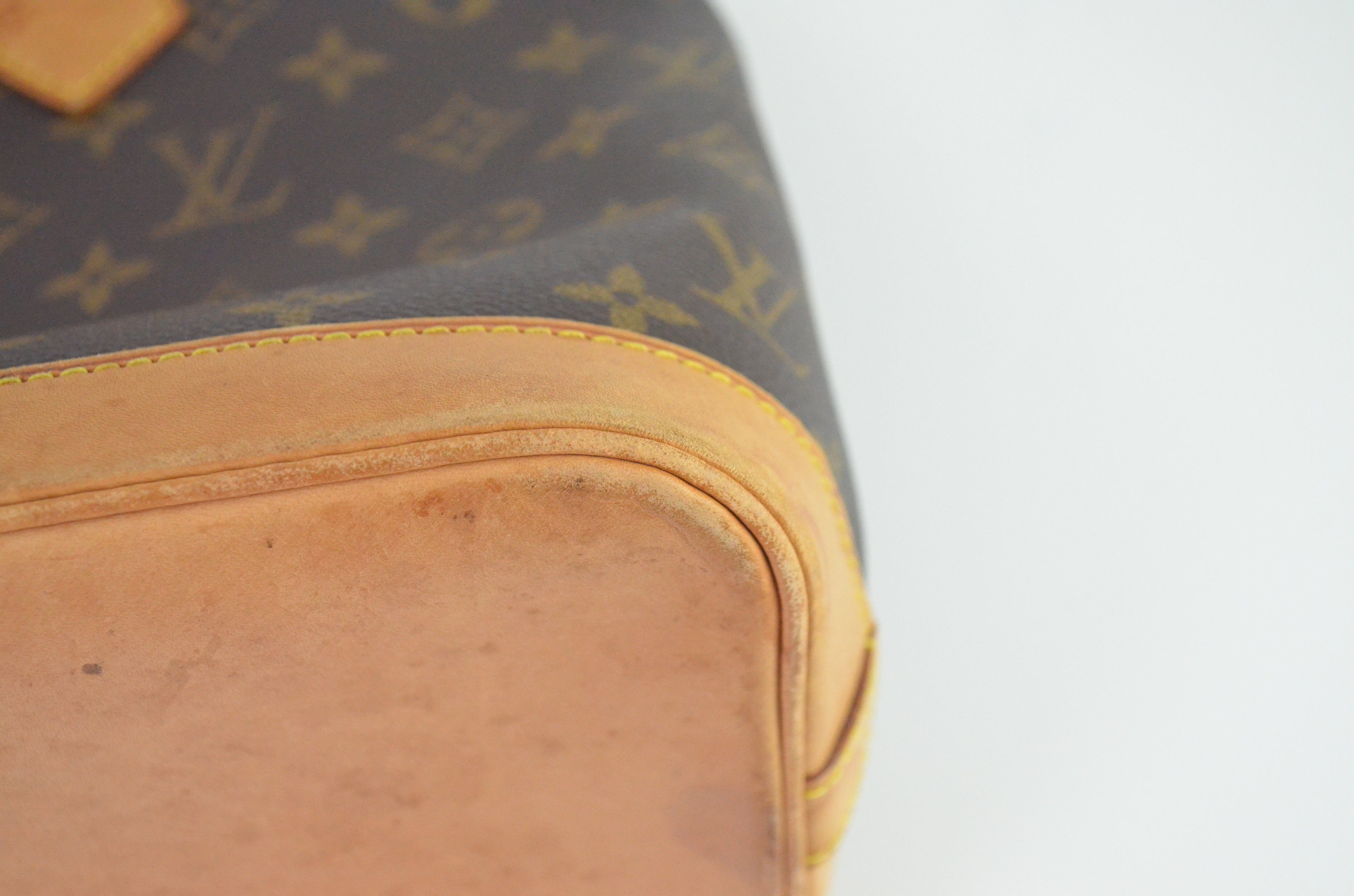 Louis Vuitton Alma