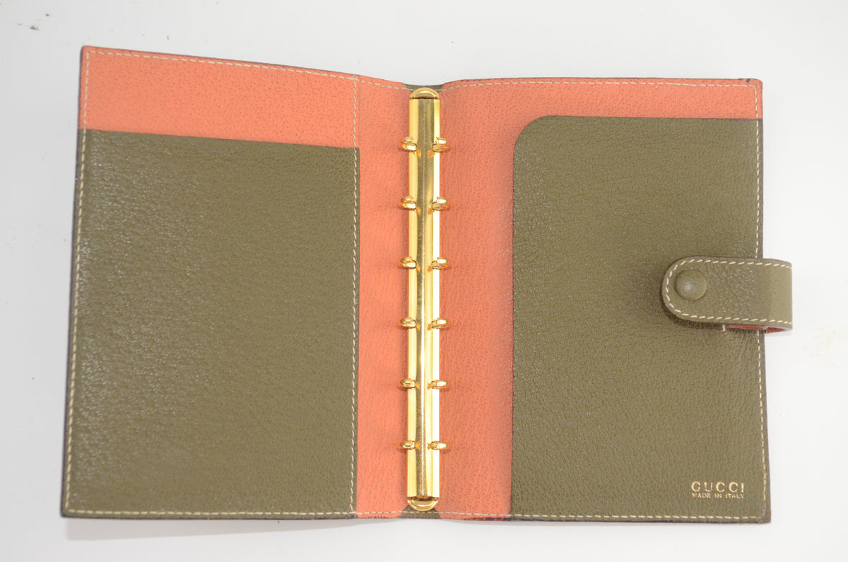 Gucci Agenda Organizer Leder Olivgrün