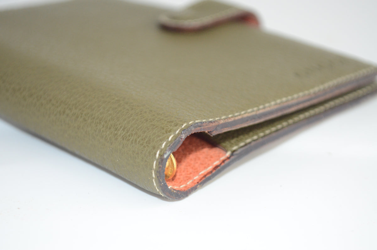 Gucci Agenda Organizer Leder Olivgrün
