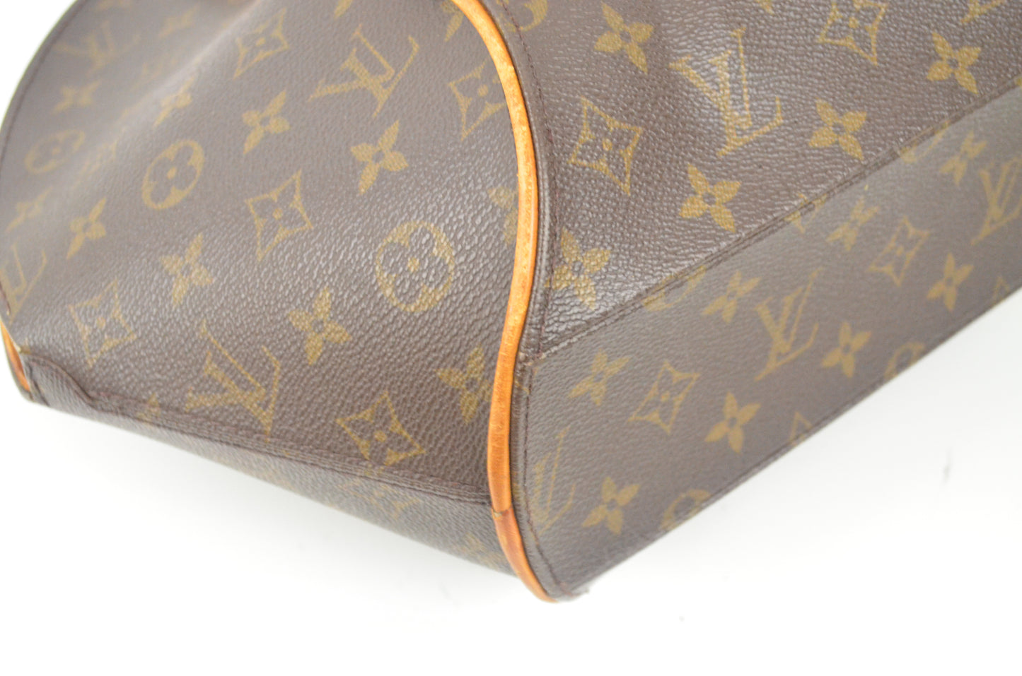 Louis Vuitton Ellipse Monogram Canvas