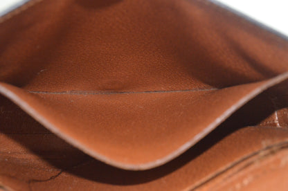 Louis Vuitton Chantilly