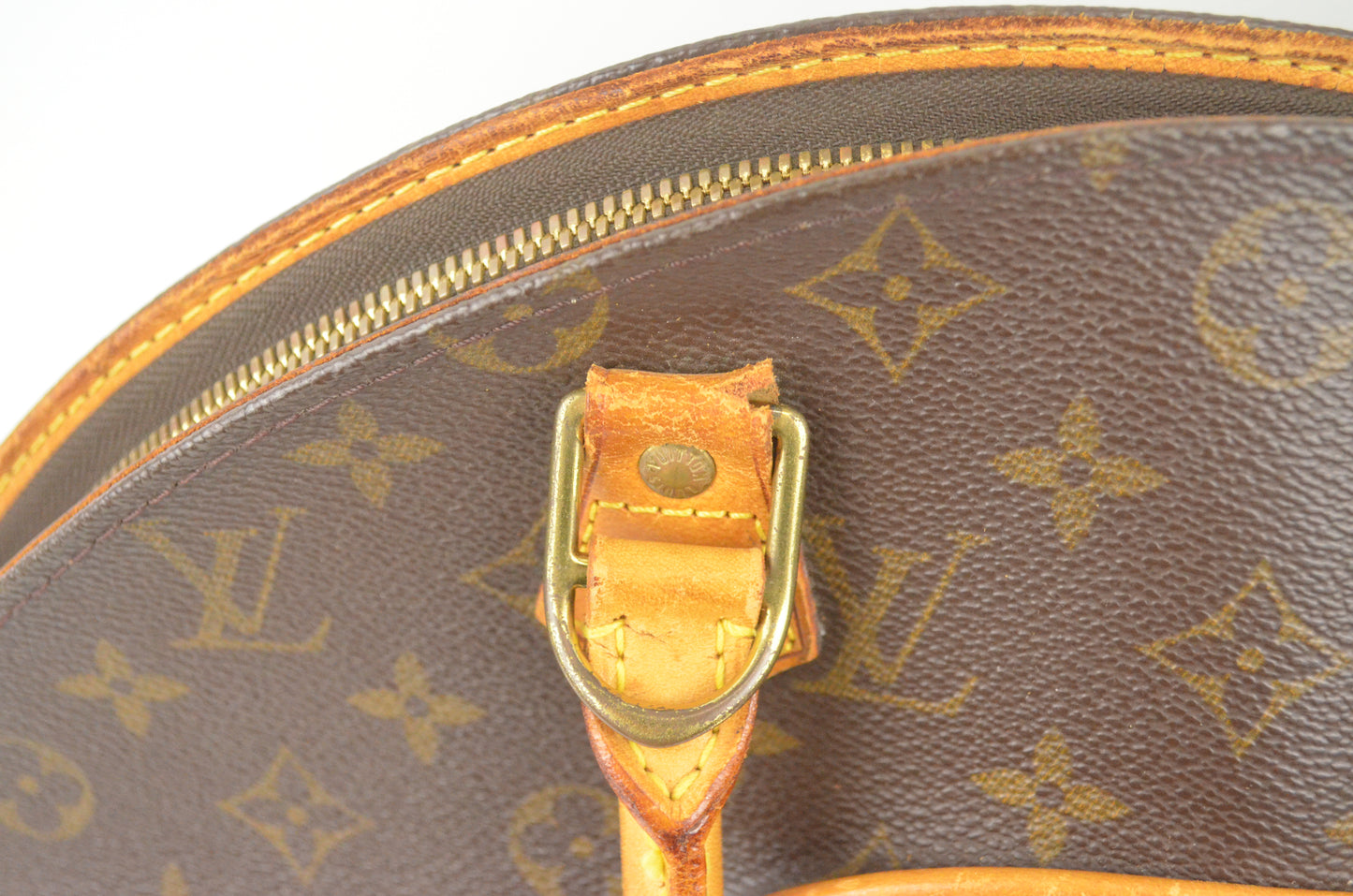 Louis Vuitton Ellipse Monogram Canvas