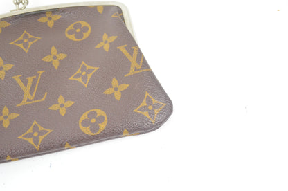 Louis Vuitton Kisslock Pouch Monogram Canvas