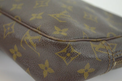 Louis Vuitton Trousse Toilette