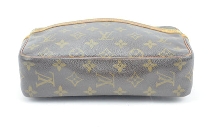 Louis Vuitton Pouch Monogram Canvas