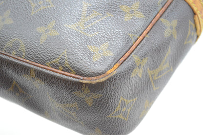 Louis Vuitton Pouch Monogram Canvas