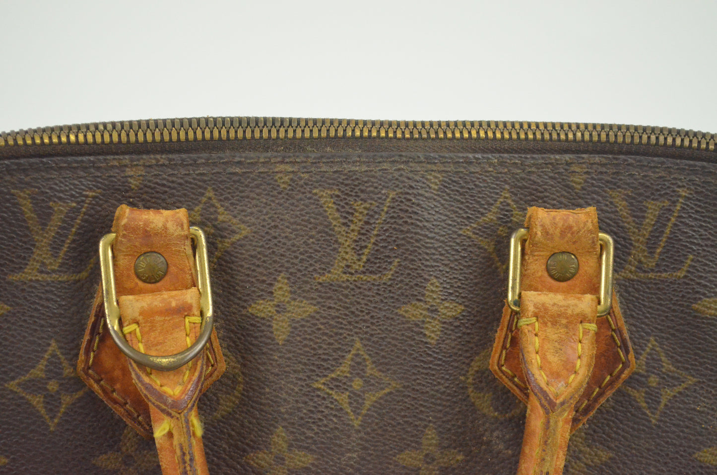 Louis Vuitton Alma
