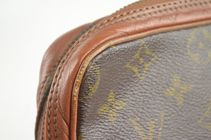 Louis Vuitton Clutch