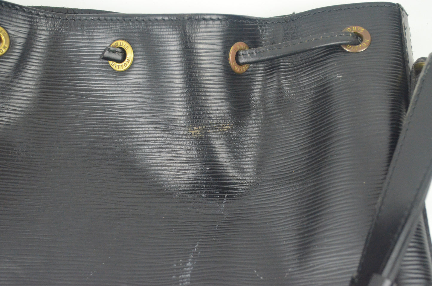 Louis Vuitton Noe Epi Leder