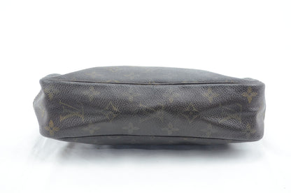 Louis Vuitton Clutch Trousse Toilette Monogram Canvas