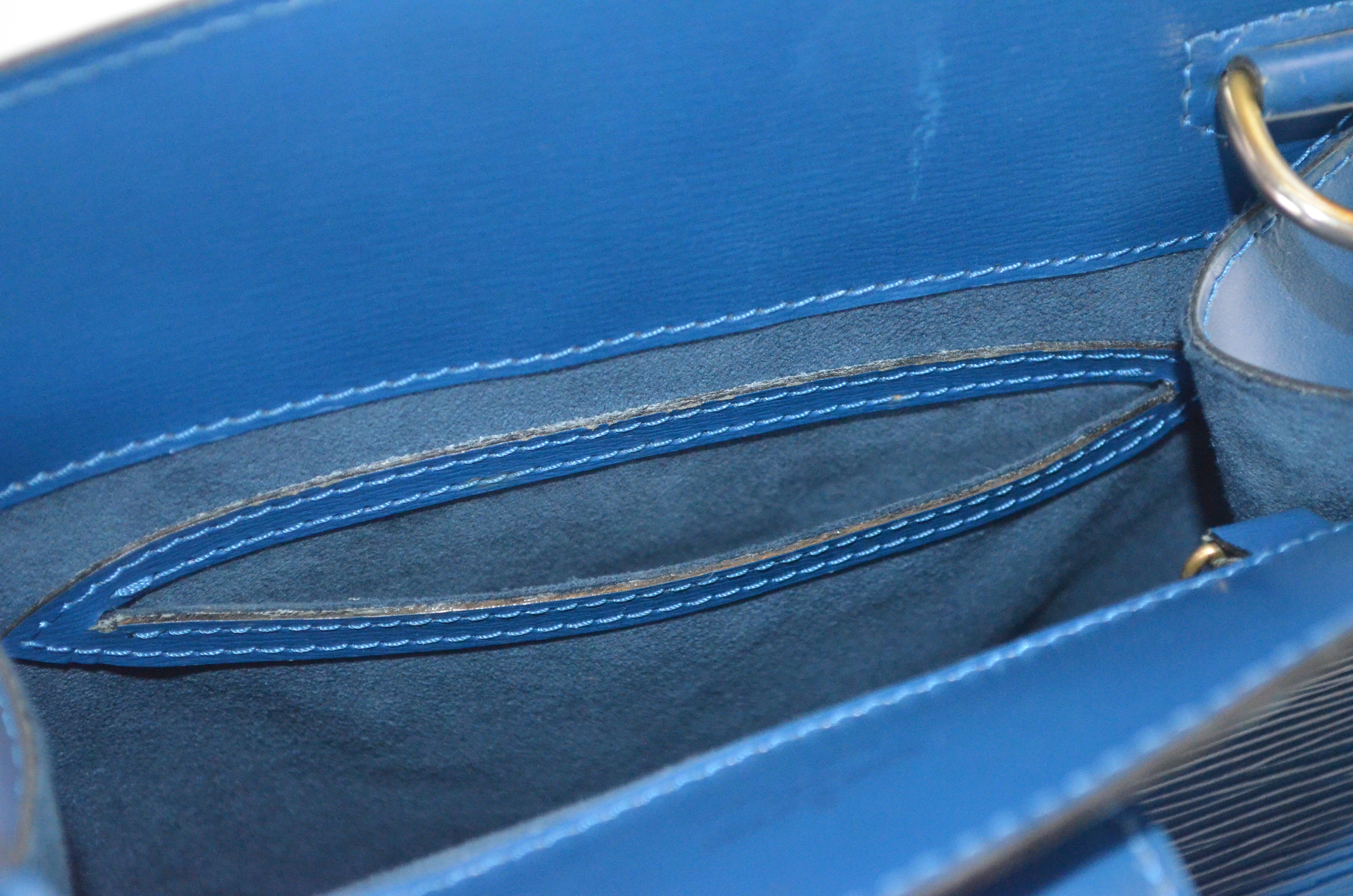 Louis Vuitton Cluny