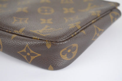 Louis Vuitton Pochette Monogram Canvas