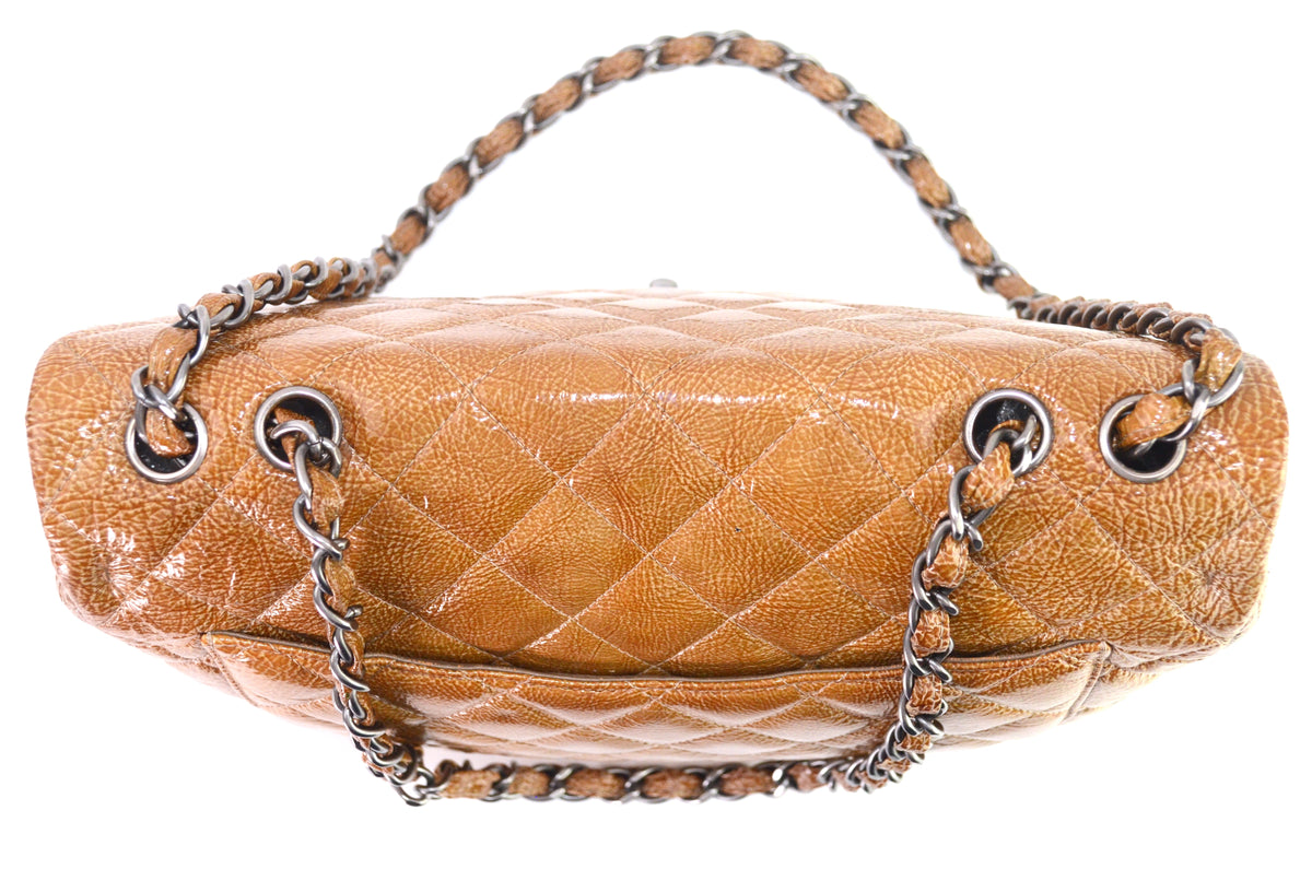 Chanel Classic Flap Lackleder