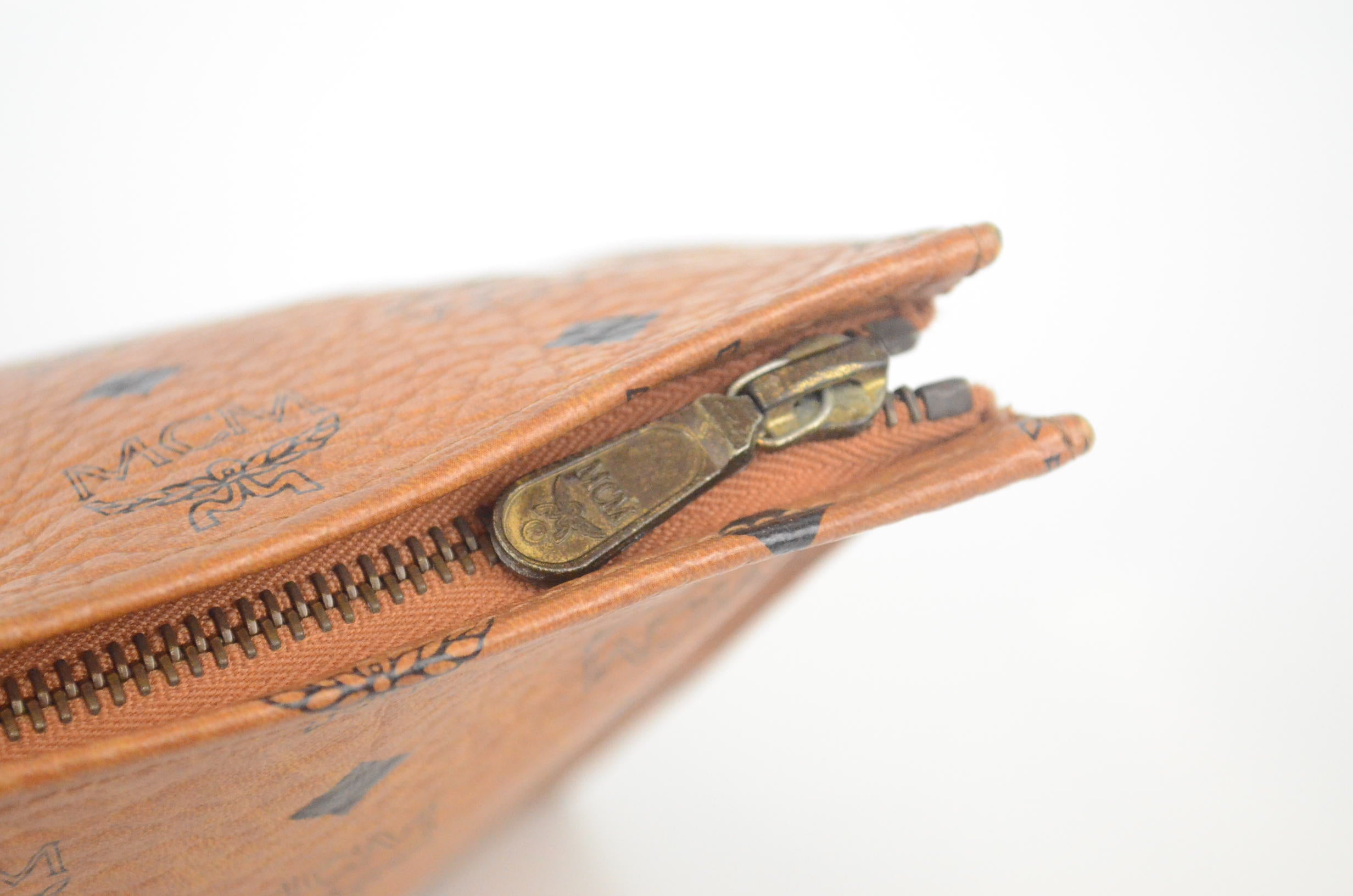 MCM Clutch
