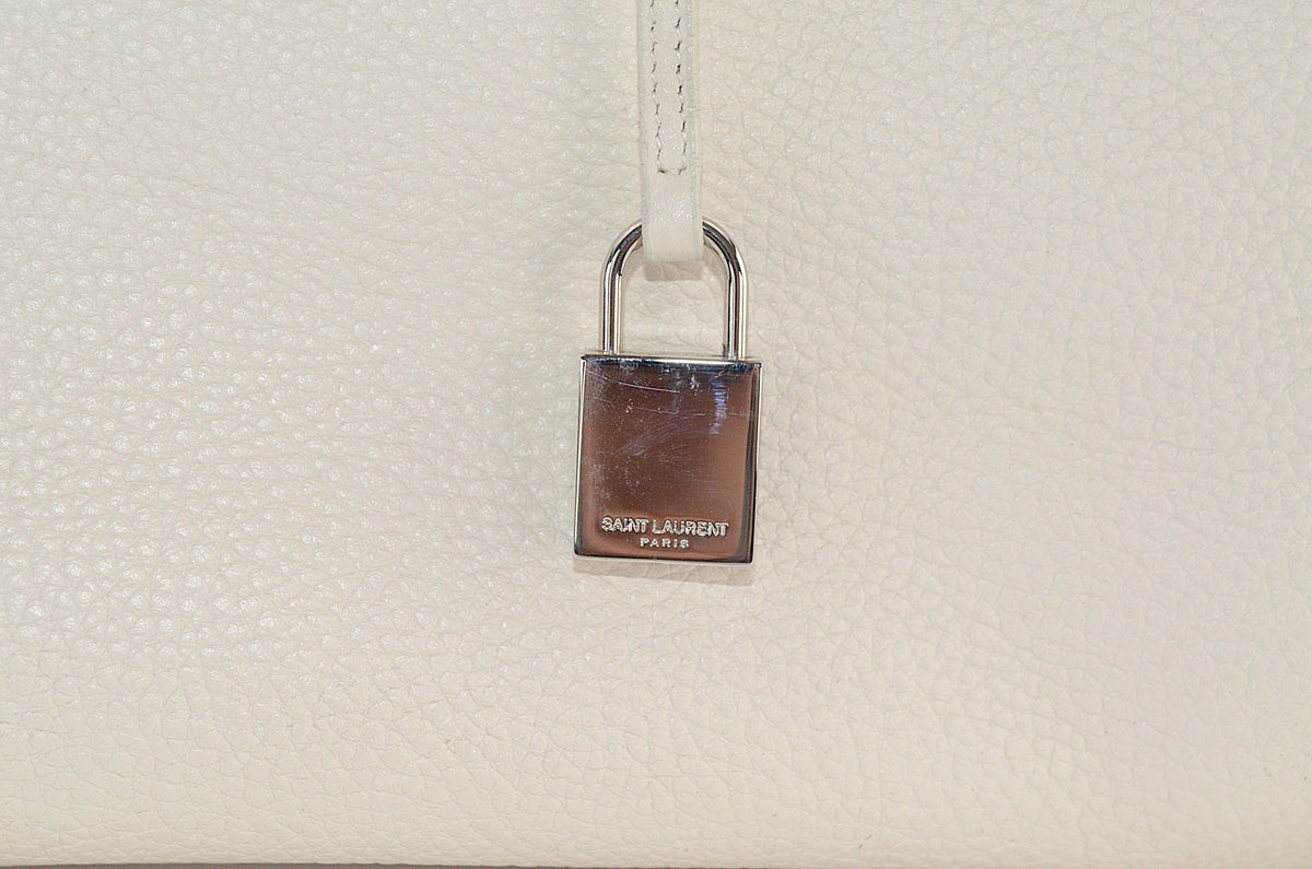 Saint Laurent Sac de Jour Handtasche Weiß