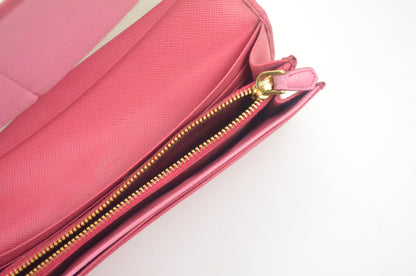 Prada Geldbeutel
