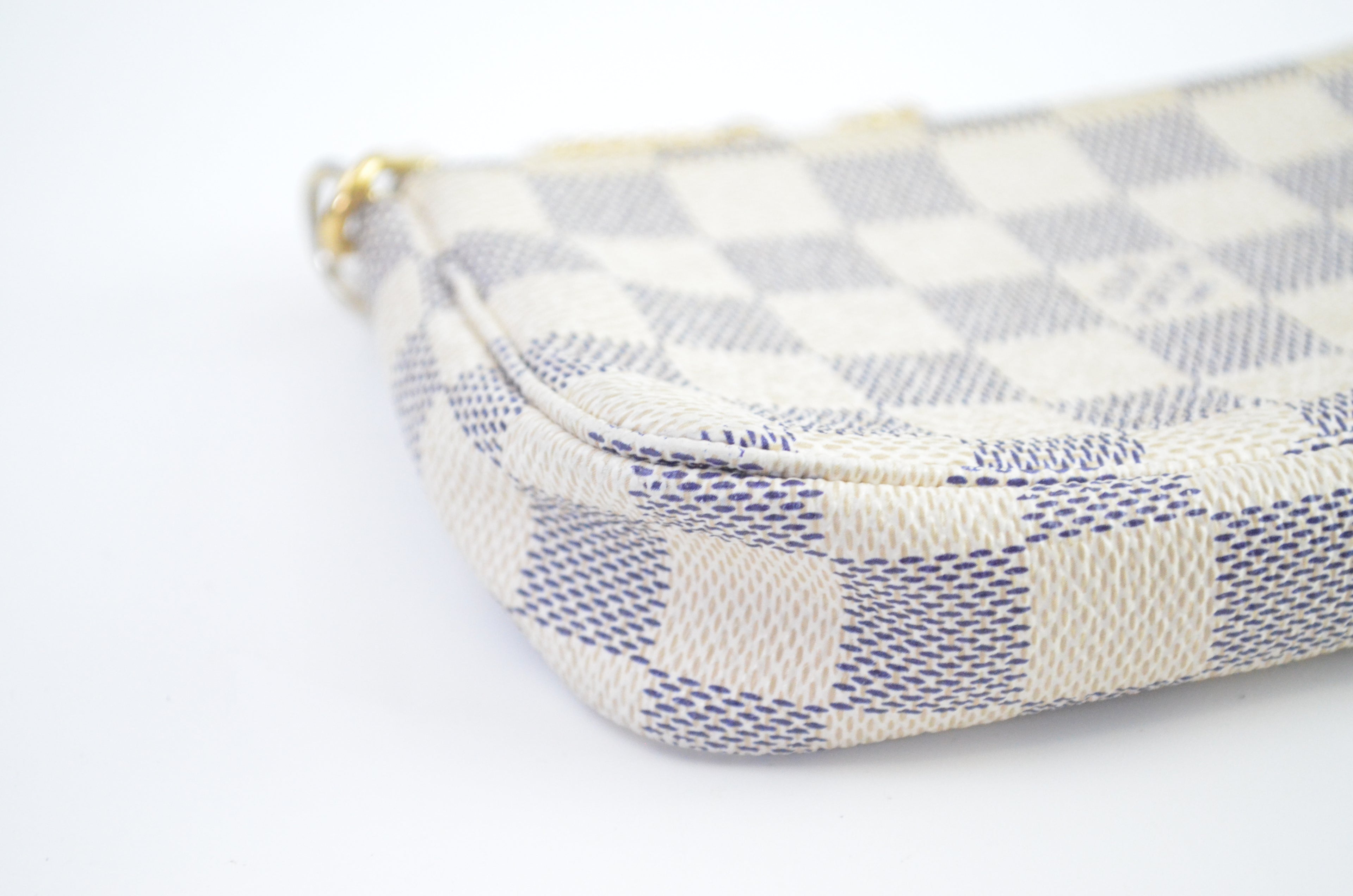 Louis Vuitton Mini Pochette Accessoires