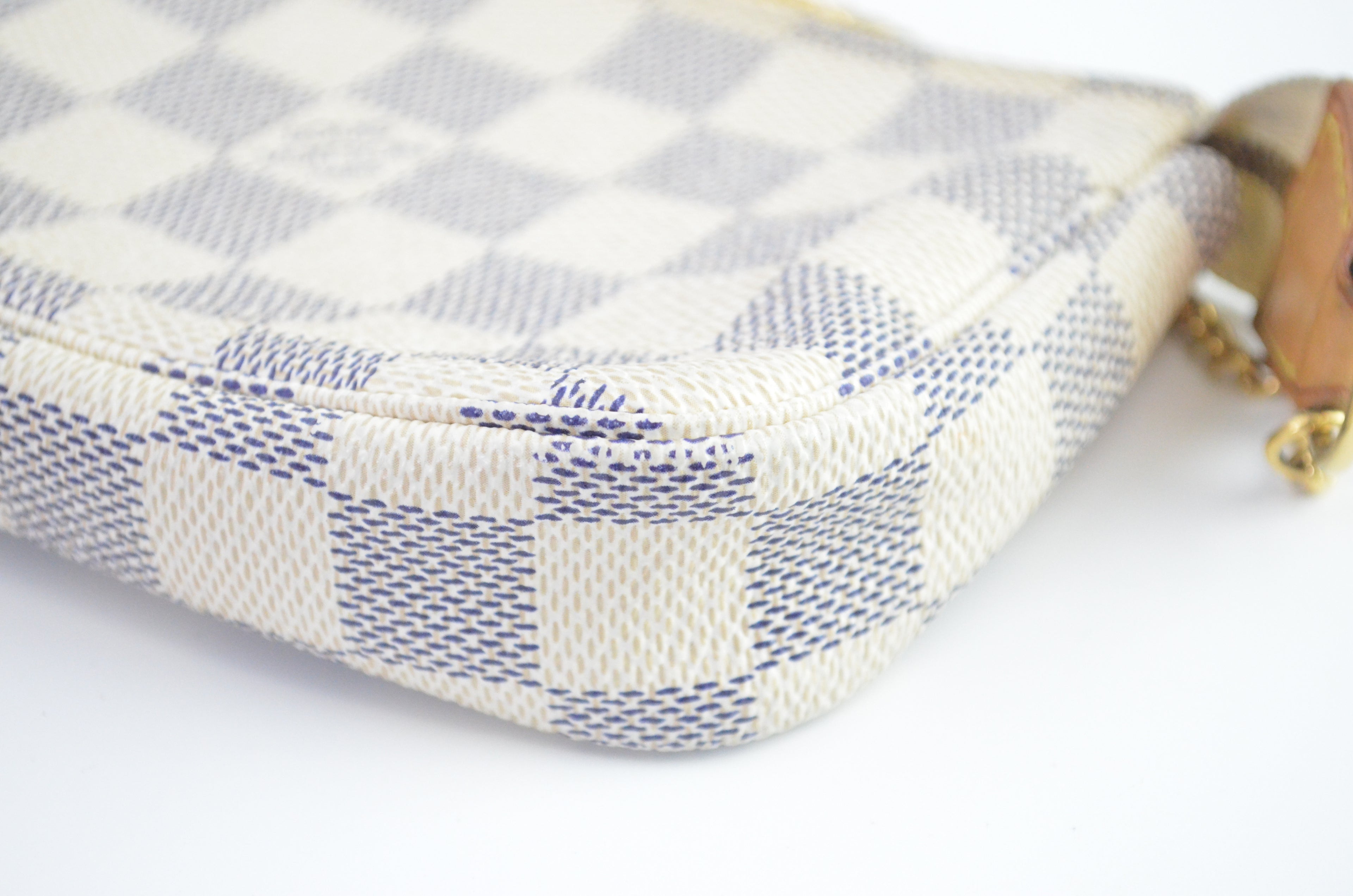 Louis Vuitton Mini Pochette Accessoires
