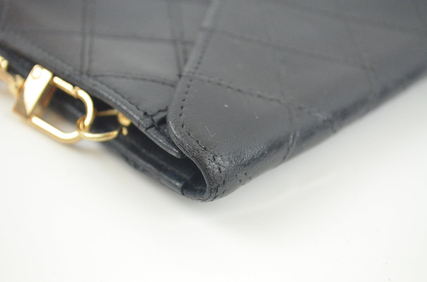 Chanel Wallet on Chain