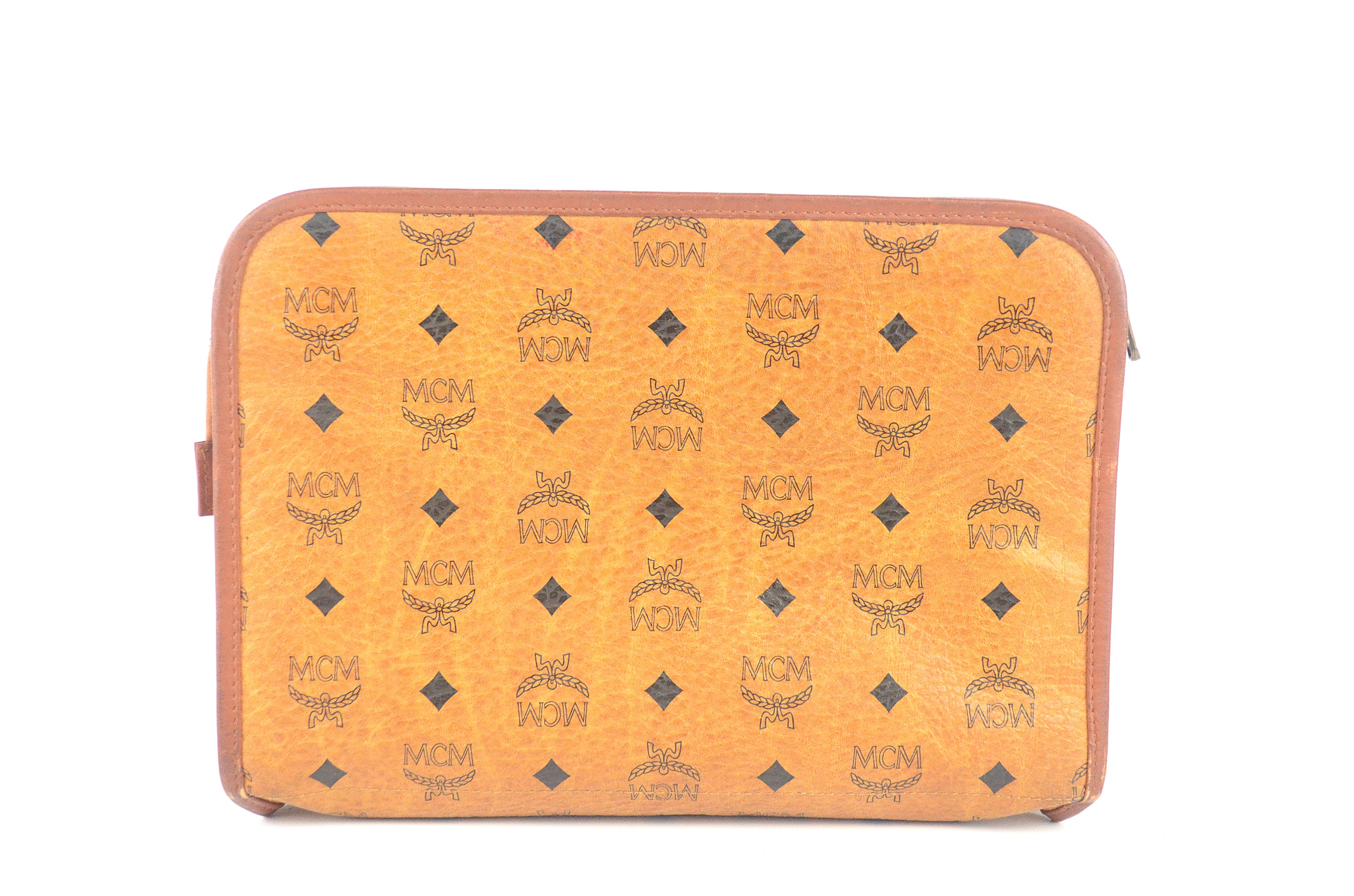 MCM Clutch