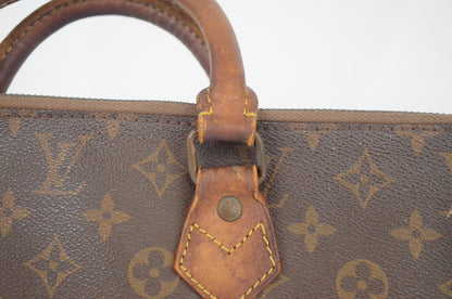 Louis Vuitton Sac Triangle