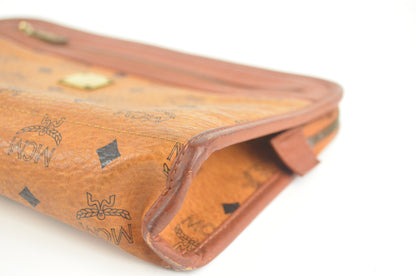 MCM Clutch
