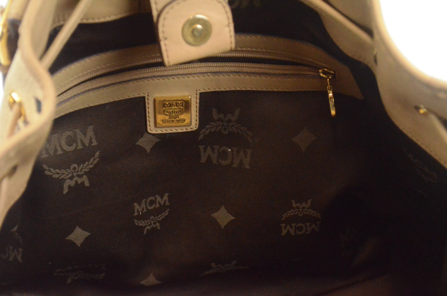 MCM Shopper