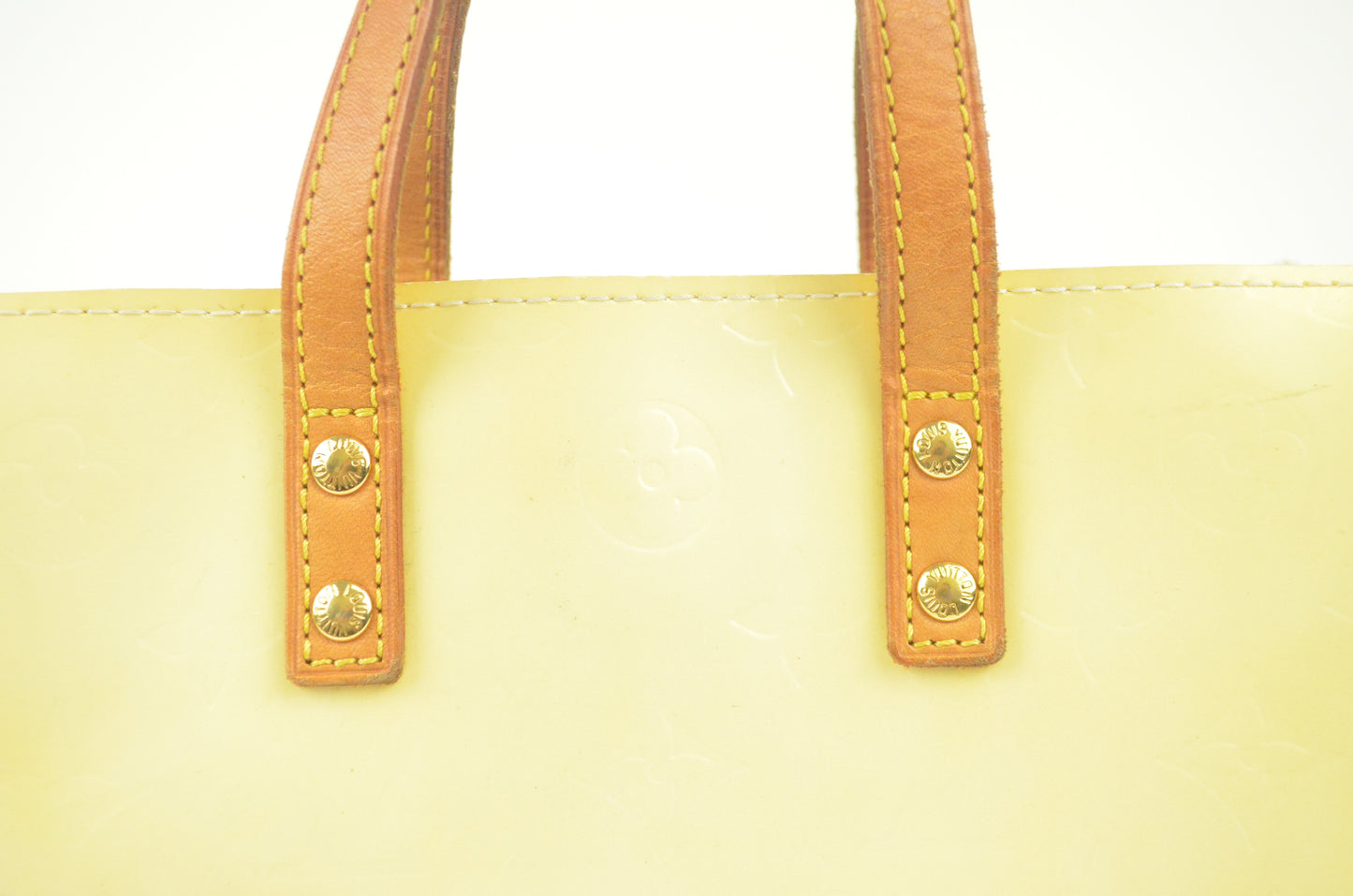 Louis Vuitton Vernis Reade