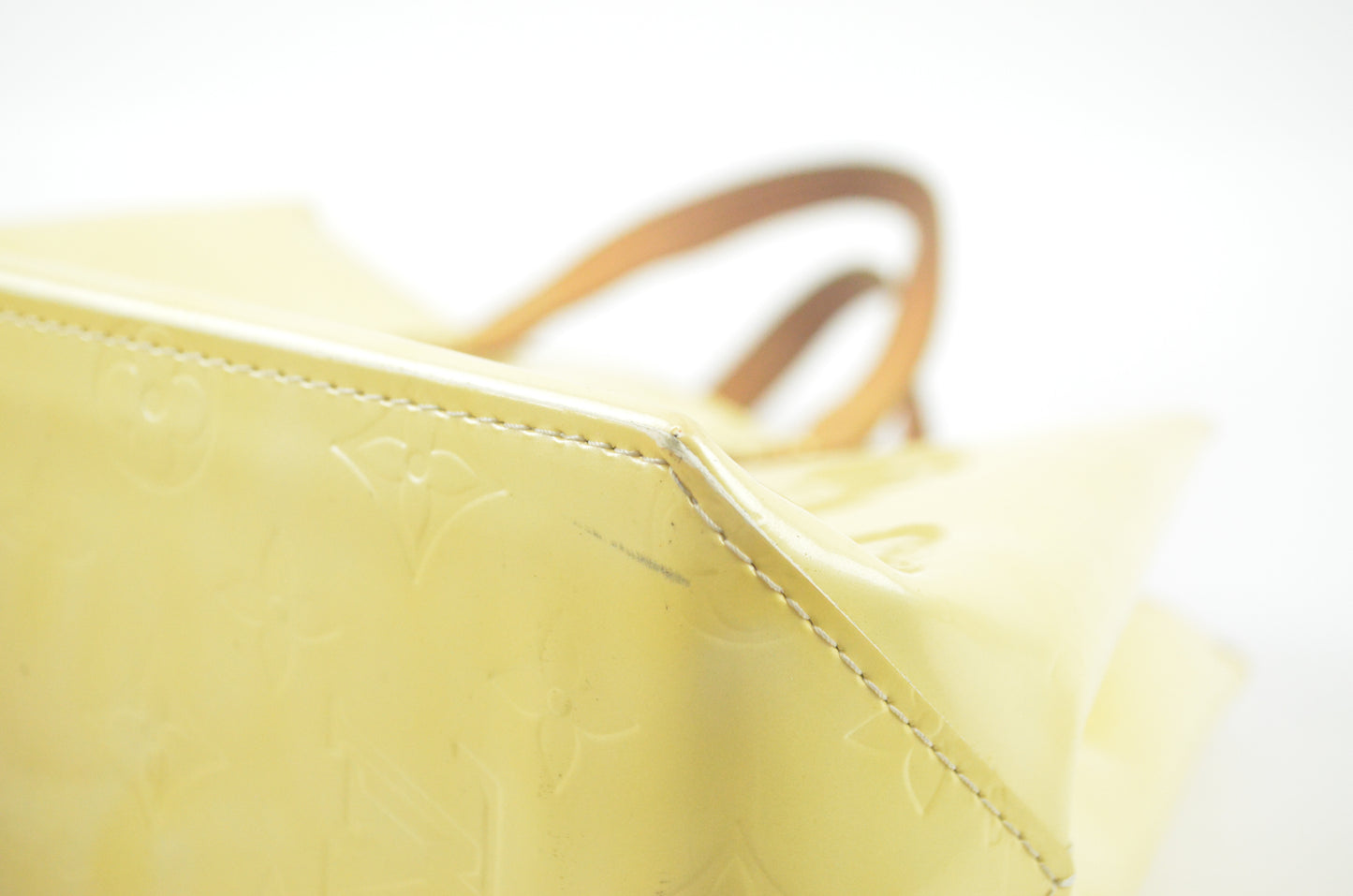 Louis Vuitton Vernis Reade