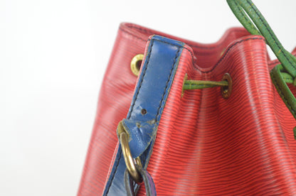 Louis Vuitton Noé Epi Leder