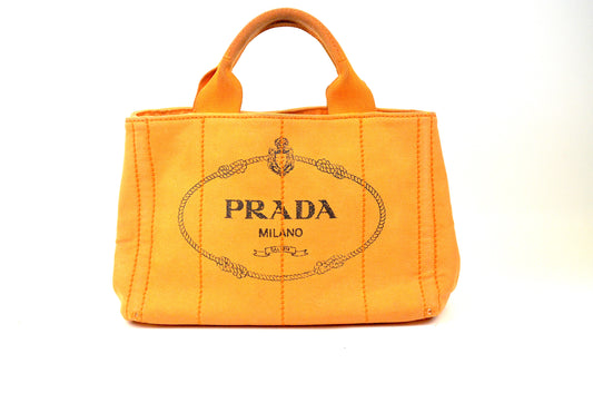 Prada Canapa