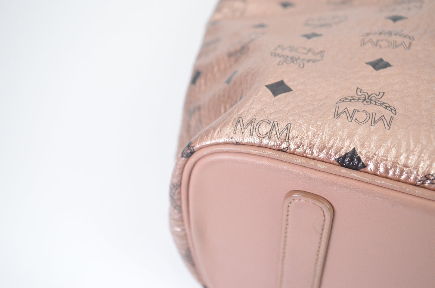 MCM Anya Shopper Roségold