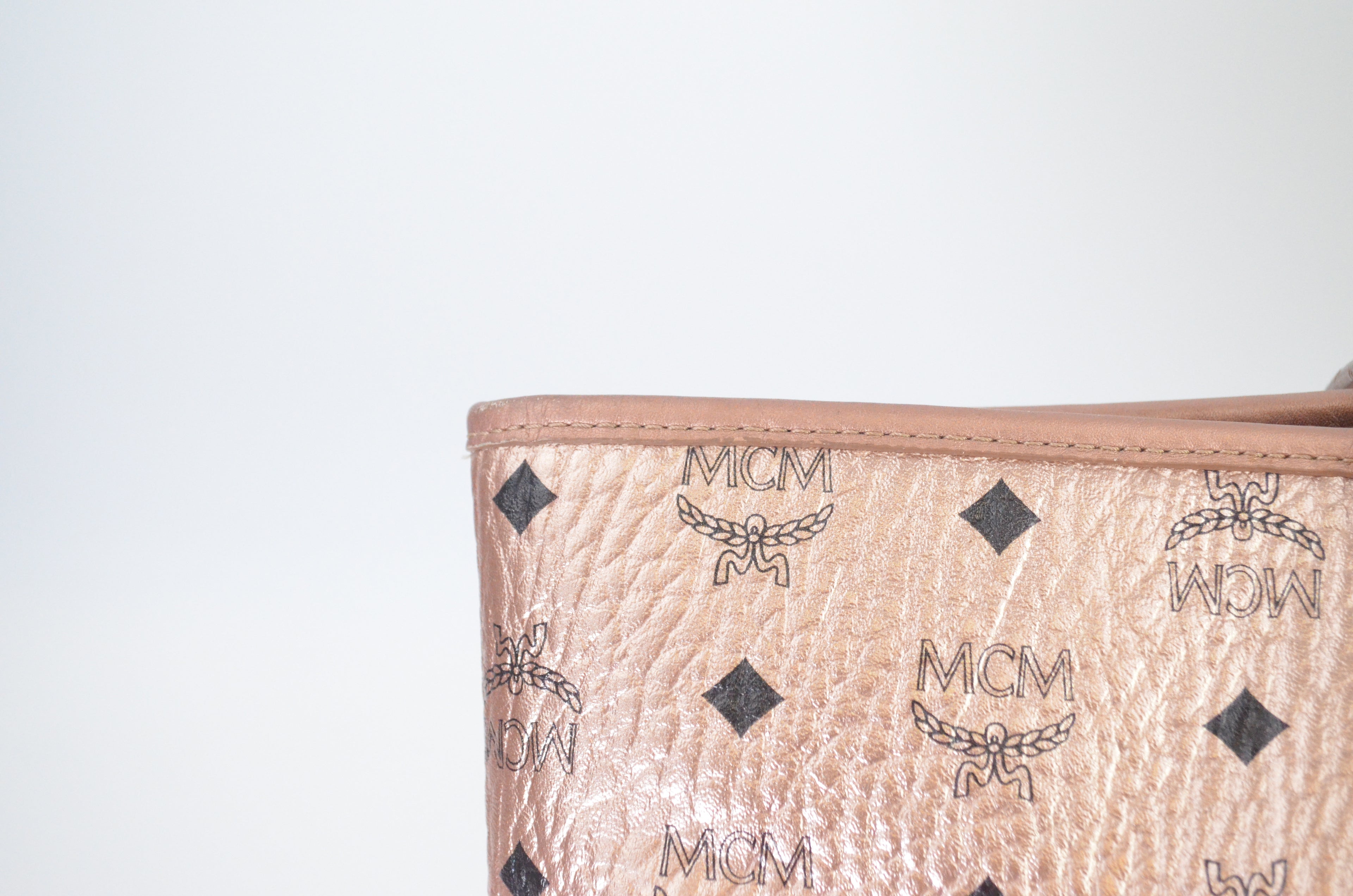 MCM Anya Shopper Roségold