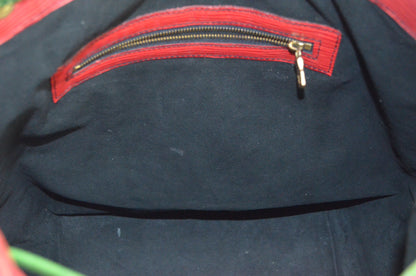 Louis Vuitton Noé Epi Leder