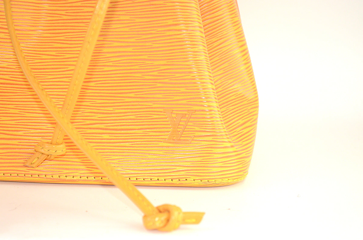 Louis Vuitton Petit Noé Epi Leder Gelb