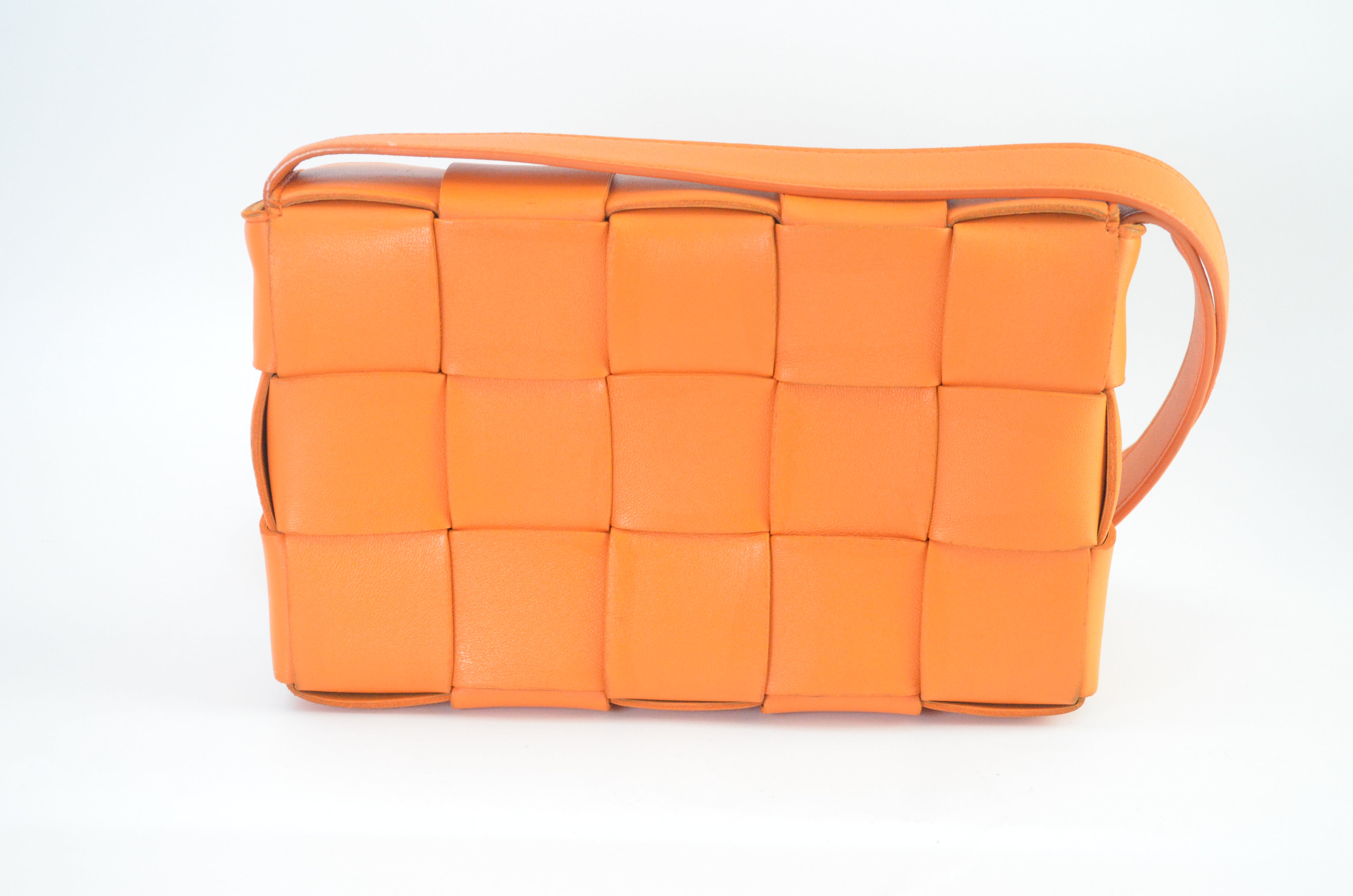Bottega Veneta Intrecciato Camera Bag Umhängetasche Leder Orange
